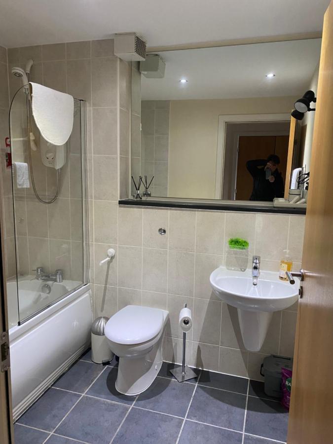 City Centre 2 Bedroom Apartment, Secure Parking. Glasgow Exterior foto